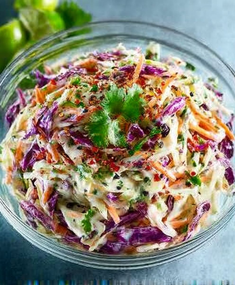 Milchfreier mexikanischer Krautsalat mit Koriander-Limetten-Dressing image 2