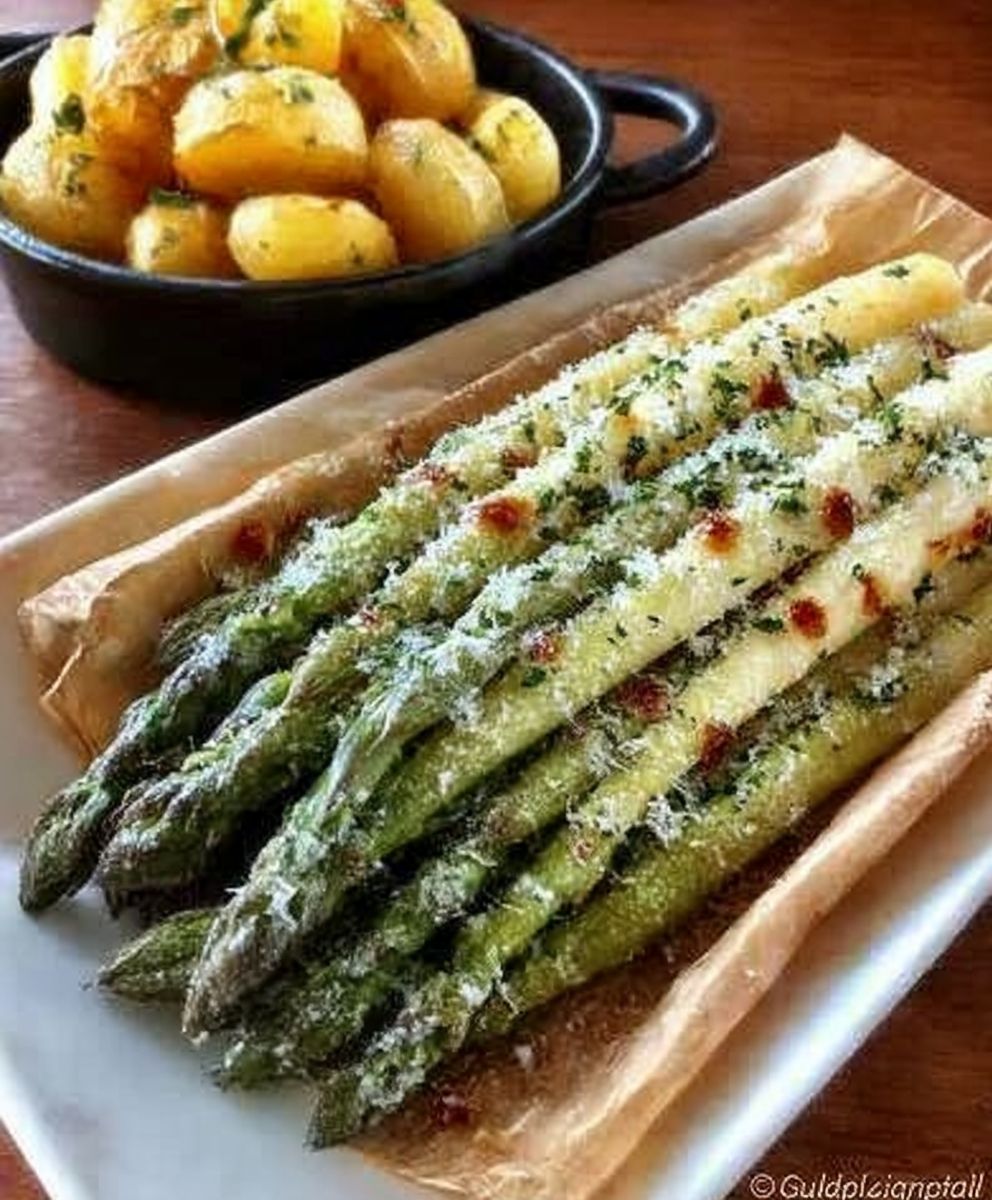 Ofenspargel mit Parmesan – einfach & perfekt image 2